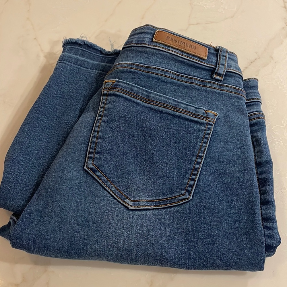 DENIM LAB HIGH RISE DISTRESSED SKINNY JEANS